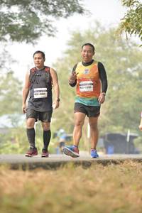 BIB: 42095, 46841
                            <button type="button" onclick="openModal(8398163)" class="btn btn-primary btn-sm float-right btn-popup" data-toggle="modal" data-target=".modal-high-quality">
                        <i class="fas fa-shopping-cart"></i> Add to Cart
                    </button>
                                            <button type="button" onclick="isThisMe(8398163, true)" class="btn btn-success btn-sm float-right btn-popup btn-isme hidden" data-toggle="tooltip" data-placement="bottom" title="นี่คือรูปของคุณใช่ไหม คลิกที่นี่เพื่อเอาเข้าอัลบั้ม">
                        <i class="fas fa-plus"></i> Add to album
                    </button>
                    <button type="button" onclick="isThisMe(8398163, false)" class="btn btn-warning btn-sm float-right btn-popup btn-isnotme hidden">
                        <i class="fas fa-ban"></i> Remove from album
                    </button>